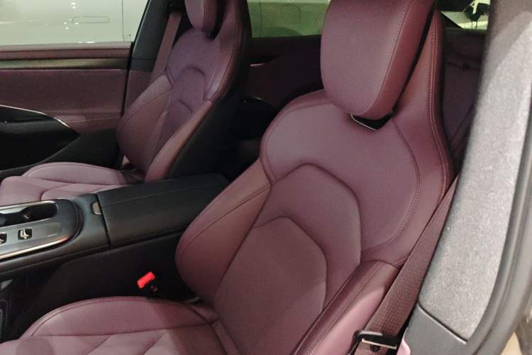 Used Xiaomi Auto SU7 2024 Rear-Drive Standard Founder Edition Left Front Seat