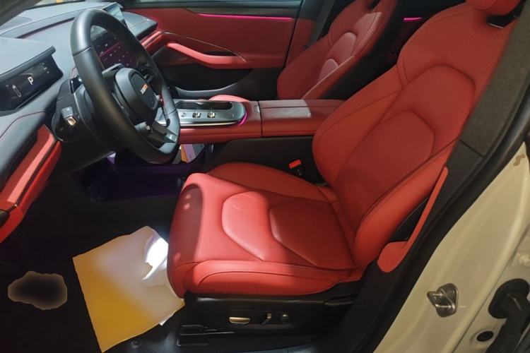 Used Xiaomi Auto SU7 2024 Rear-Drive Long-Range Intelligent Driving Version Left Front Seat