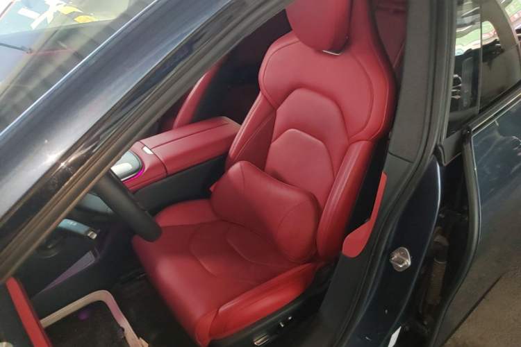 Used Xiaomi Auto SU7 2024 Rear-Drive Long-Range Intelligent Driving Version Left Front Seat
