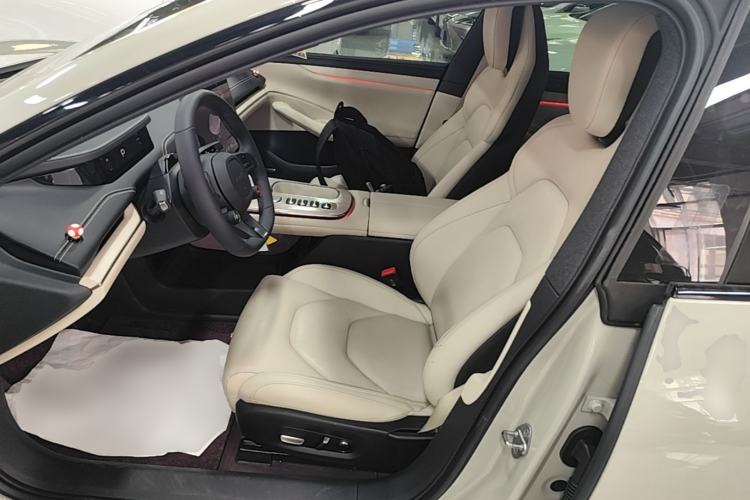 Used Xiaomi Auto SU7 2024 Rear-Drive Ultra-Long Range Advanced Pro-Level Intelligent Driving Version Left Front Seat