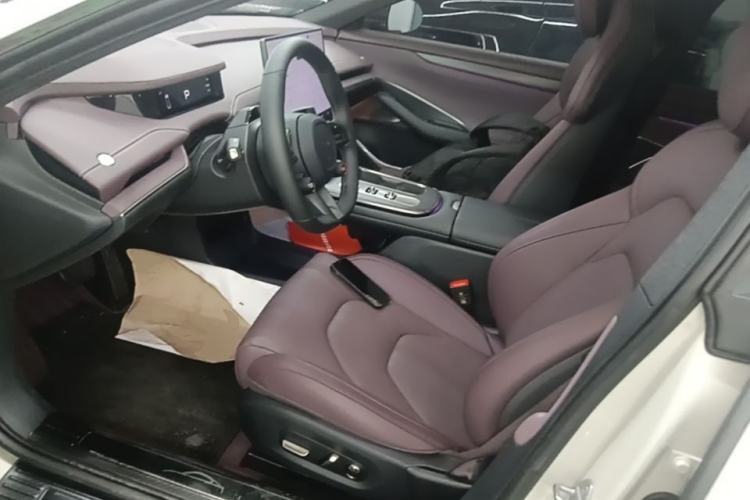 Used Xiaomi Auto SU7 2024 Rear-Drive Long-Range Intelligent Driving Version Left Front Seat