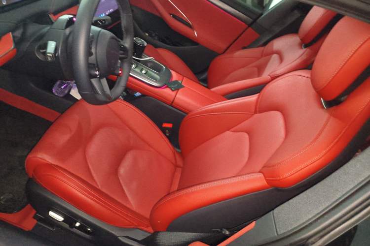 Used Xiaomi Auto SU7 2024 Rear-Drive Ultra-Long Range Advanced Pro-Level Intelligent Driving Version Left Front Seat
