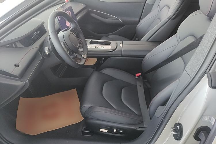 Used Xiaomi Auto SU7 2024 Rear-Drive Ultra-Long Range Advanced Pro-Level Intelligent Driving Version Left Front Seat