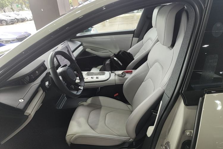 Used Xiaomi Auto SU7 2024 Rear-Drive Long-Range Intelligent Driving Version Left Front Seat