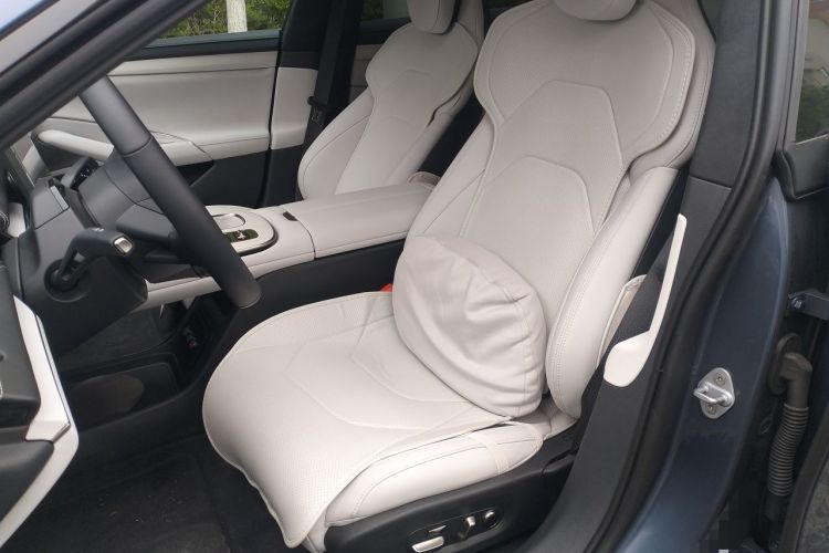 Used Xiaomi Auto SU7 2024 Four-Wheel Drive Ultra-Long Range Advanced Intelligent Driving Max Edition Left Front Seat