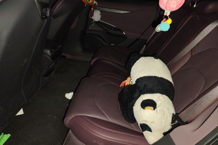 Used Xiaomi Auto SU7 2024 Rear-Drive Long-Range Intelligent Driving Version Left Rear Seat