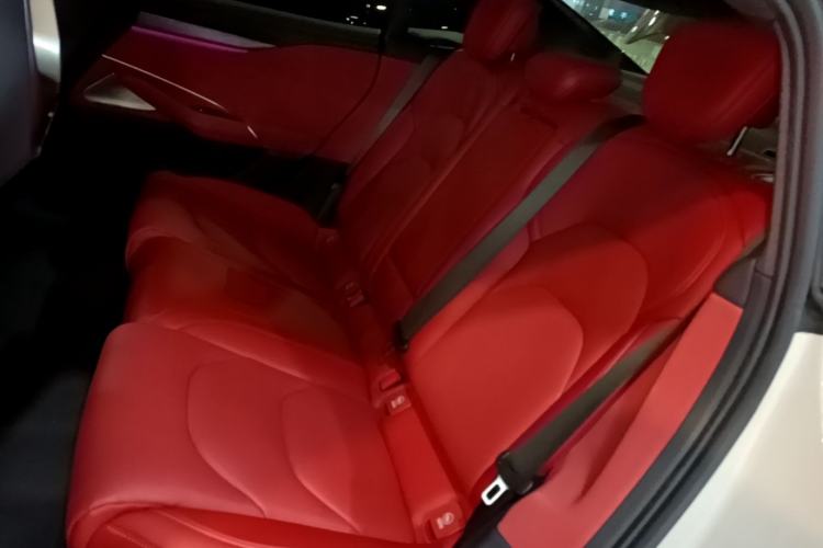 Used Xiaomi Auto SU7 2024 Rear-Drive Long-Range Intelligent Driving Version Left Rear Seat