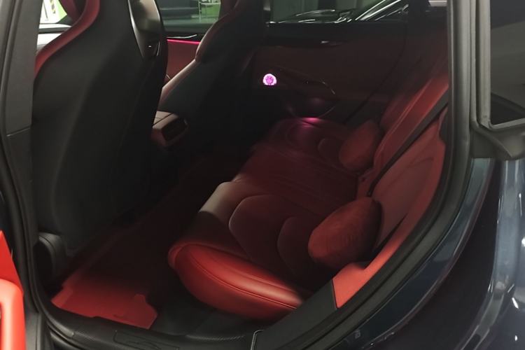 Used Xiaomi Auto SU7 2024 Four-Wheel-Drive Max Founder's Edition Left Rear Seat