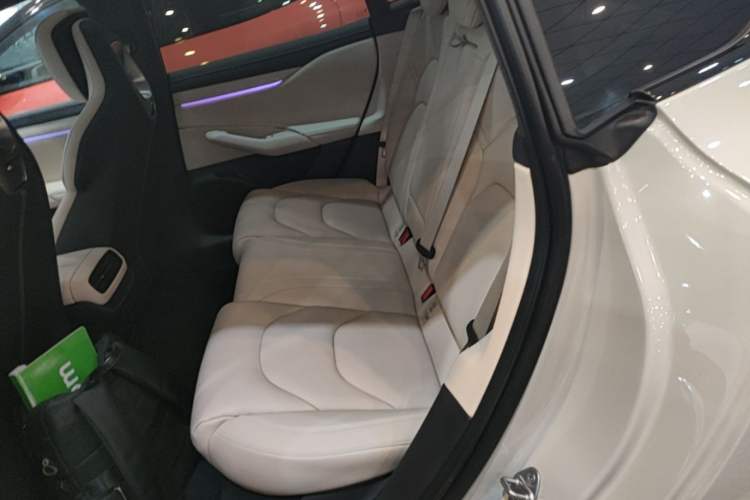 Used Xiaomi Auto SU7 2024 Rear-Drive Long-Range Intelligent Driving Version Left Rear Seat