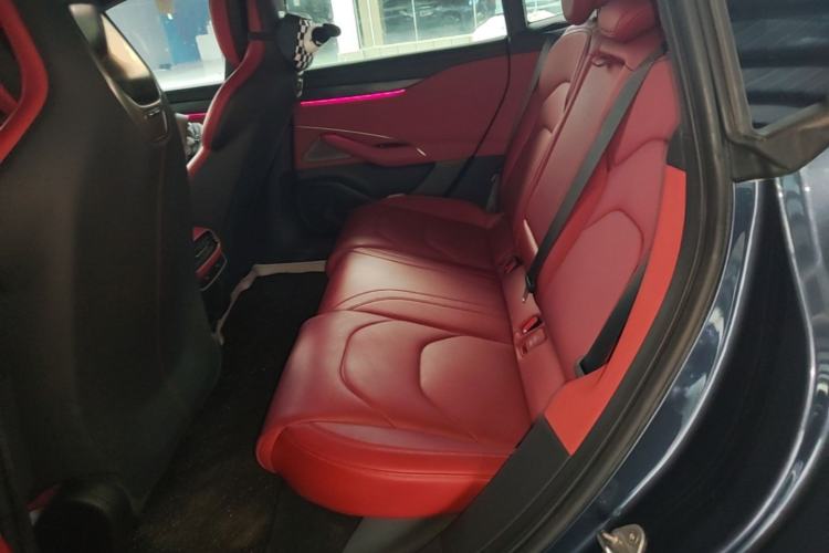 Used Xiaomi Auto SU7 2024 Rear-Drive Long-Range Intelligent Driving Version Left Rear Seat