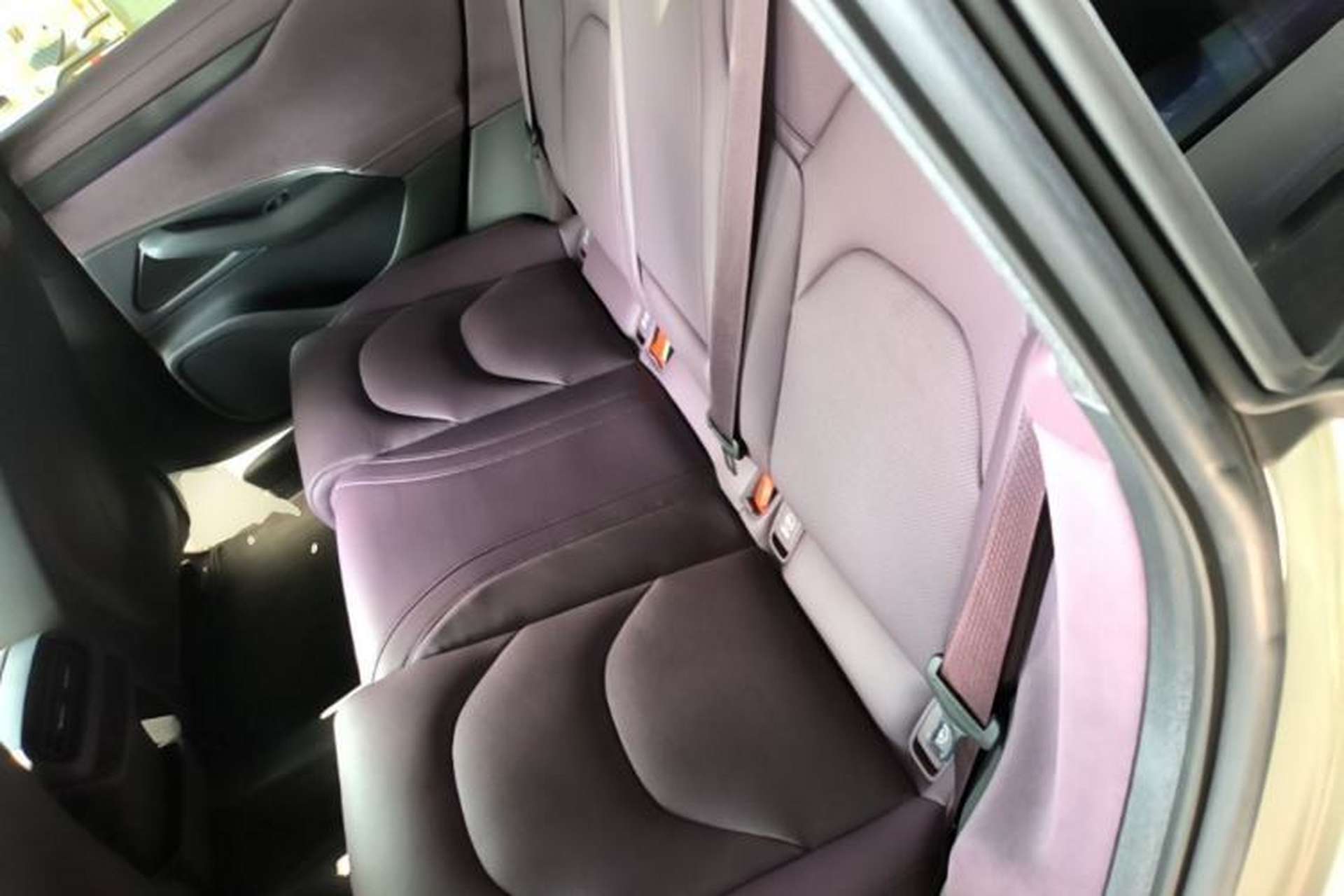 Used Xiaomi Auto SU7 2024 Rear-Drive Ultra-Long Range Advanced Pro-Level Intelligent Driving Version Left Rear Seat