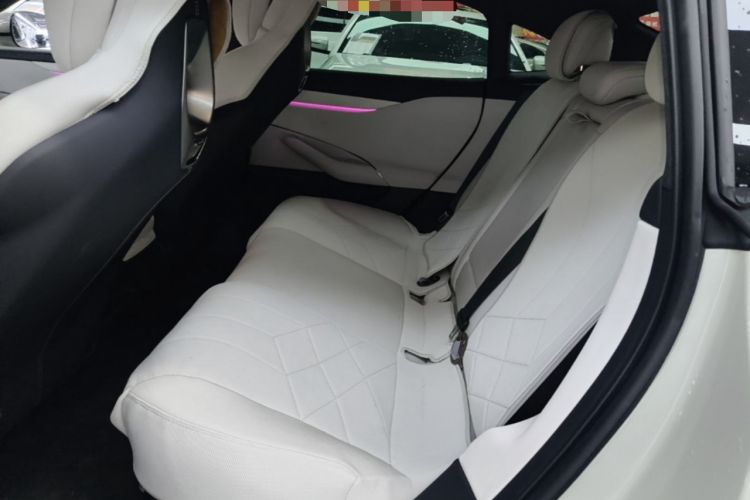 Used Xiaomi Auto SU7 2024 Rear-Drive Long-Range Intelligent Driving Version Left Rear Seat