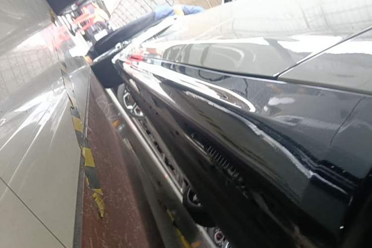 Used Xiaomi Auto SU7 2024 Four-Wheel Drive Ultra-Long Range Advanced Intelligent Driving Max Edition Left Side Sill