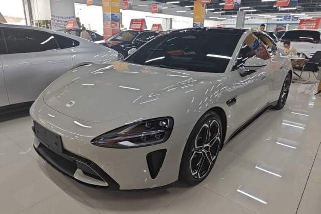 Used Xiaomi Auto SU7 2024 Four-Wheel Drive Ultra-Long Range Advanced Intelligent Driving Max Edition