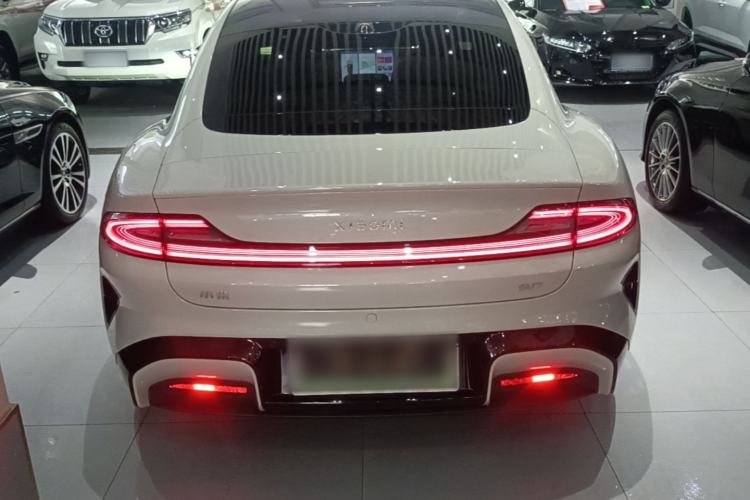 Used Xiaomi Auto SU7 2024 Rear-Drive Long-Range Intelligent Driving Version Rear