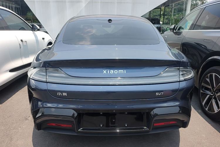 Used Xiaomi Auto SU7 2024 Four-Wheel Drive Ultra-Long Range Advanced Intelligent Driving Max Edition Rear