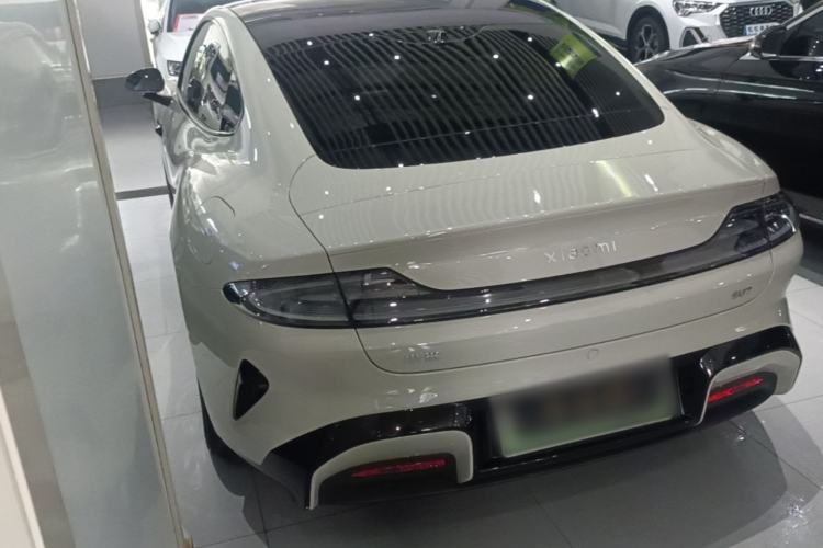 Used Xiaomi Auto SU7 2024 Rear-Drive Long-Range Intelligent Driving Version Rear Left 45 Deg