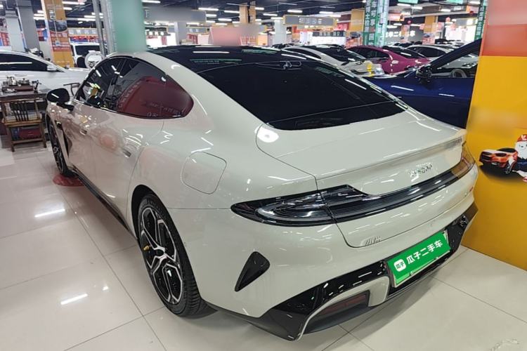 Used Xiaomi Auto SU7 2024 Four-Wheel Drive Ultra-Long Range Advanced Intelligent Driving Max Edition Rear Left 45 Deg