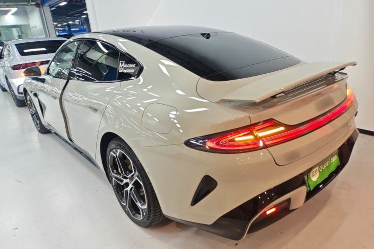 Used Xiaomi Auto SU7 2024 Rear-Drive Long-Range Intelligent Driving Version Rear Left 45 Deg