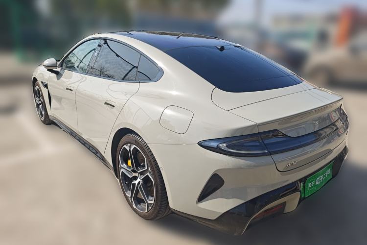 Used Xiaomi Auto SU7 2024 Rear-Drive Ultra-Long Range Advanced Pro-Level Intelligent Driving Version Rear Left 45 Deg