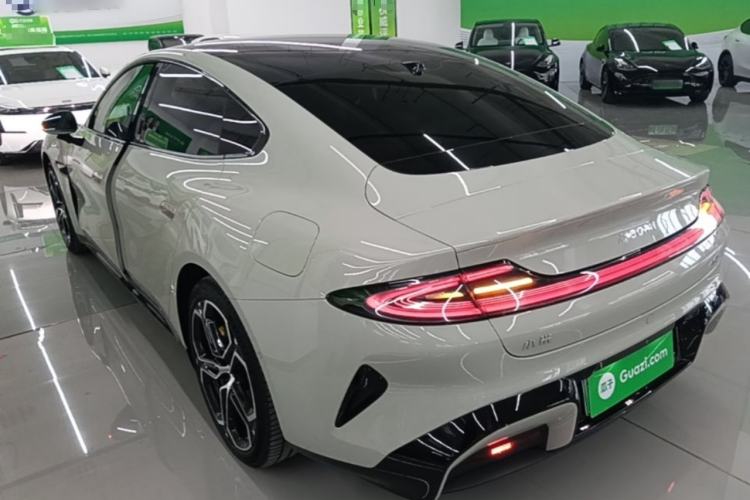 Used Xiaomi Auto SU7 2024 Rear-Drive Long-Range Intelligent Driving Version Rear Left 45 Deg