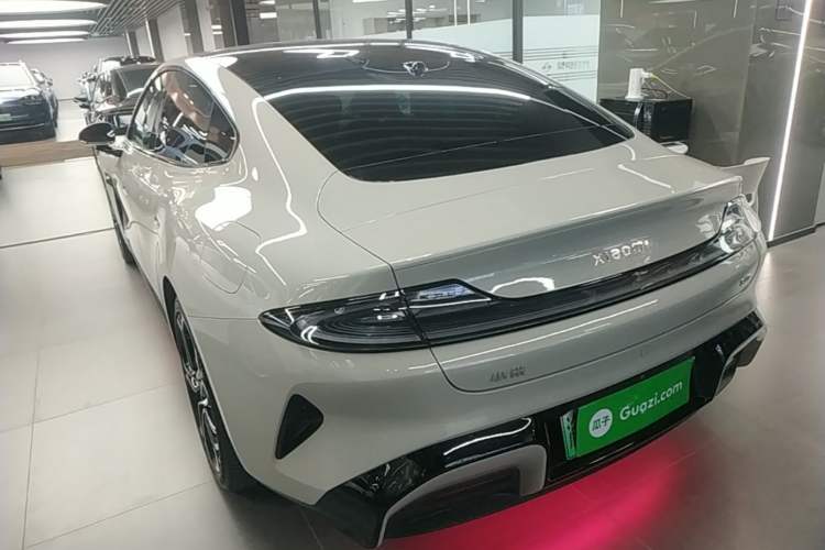 Used Xiaomi Auto SU7 2024 Rear-Drive Ultra-Long Range Advanced Pro-Level Intelligent Driving Version Rear Left 45 Deg