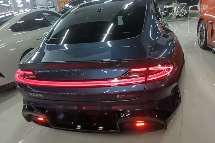 Used Xiaomi Auto SU7 2024 Four-Wheel Drive Ultra-Long Range Advanced Intelligent Driving Max Edition Rear