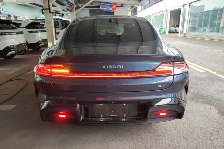 Used Xiaomi Auto SU7 2024 Rear-Drive Long-Range Intelligent Driving Version Rear