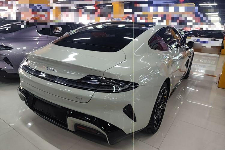 Used Xiaomi Auto SU7 2024 Rear-Drive Long-Range Intelligent Driving Version Rear Right 45 Deg