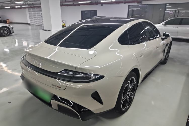 Used Xiaomi Auto SU7 2024 Four-Wheel Drive Ultra-Long Range Advanced Intelligent Driving Max Edition Rear Right 45 Deg