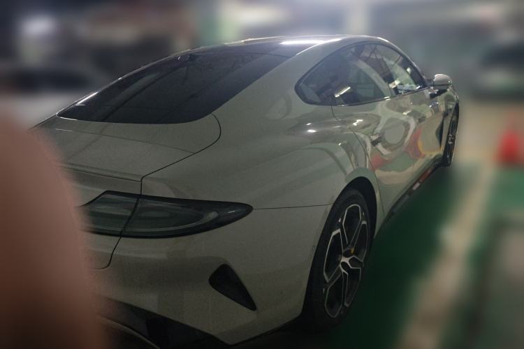 Used Xiaomi Auto SU7 2024 Rear-Drive Ultra-Long Range Advanced Pro-Level Intelligent Driving Version Rear Right 45 Deg