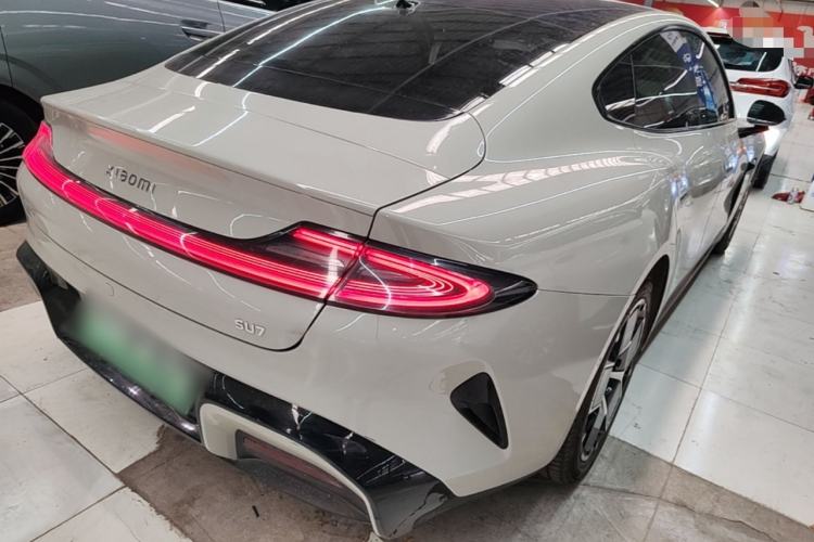 Used Xiaomi Auto SU7 2024 Rear-Drive Long-Range Intelligent Driving Version Rear Right 45 Deg