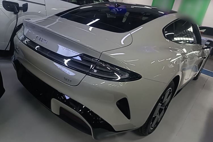 Used Xiaomi Auto SU7 2024 Rear-Drive Long-Range Intelligent Driving Version Rear Right 45 Deg