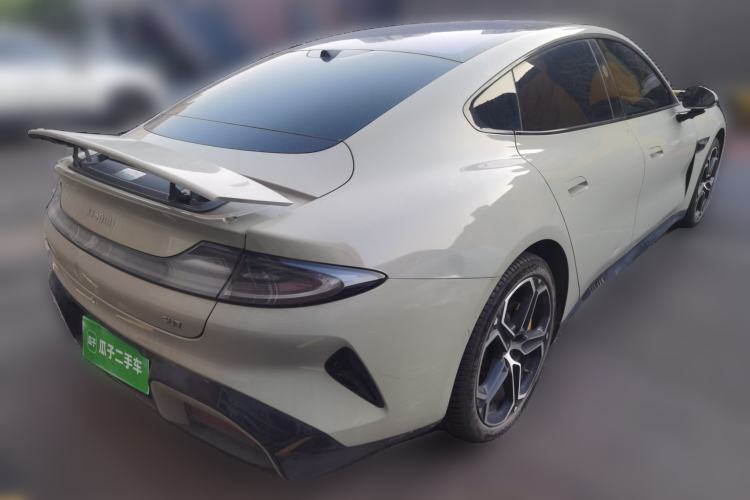Used Xiaomi Auto SU7 2024 Rear-Drive Ultra-Long Range Advanced Pro-Level Intelligent Driving Version Rear Right 45 Deg