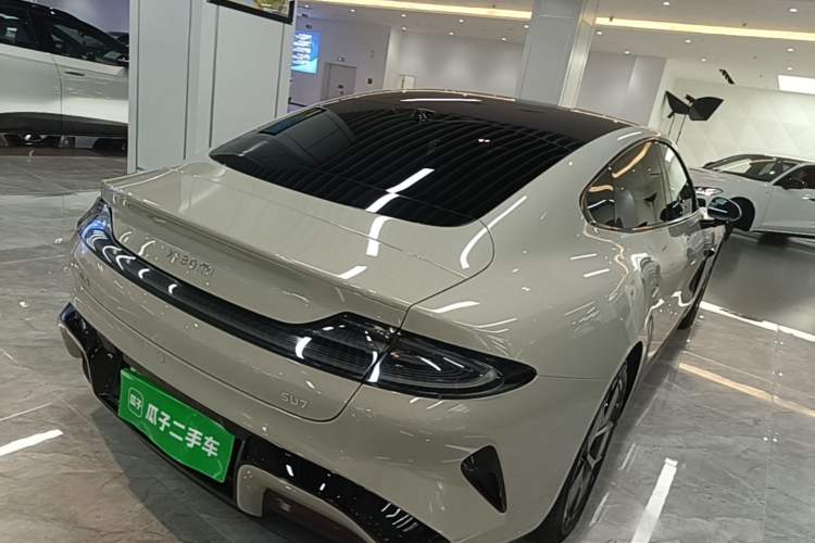 Used Xiaomi Auto SU7 2024 Rear-Drive Long-Range Intelligent Driving Version Rear Right 45 Deg