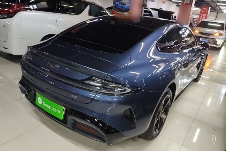 Used Xiaomi Auto SU7 2024 Four-Wheel Drive Ultra-Long Range Advanced Intelligent Driving Max Edition Rear Right 45 Deg