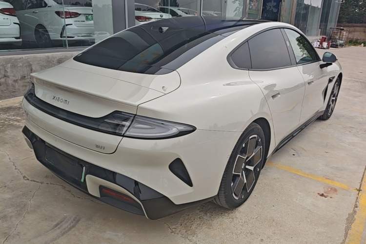 Used Xiaomi Auto SU7 2024 Rear-Drive Long-Range Intelligent Driving Version Rear Right 45 Deg
