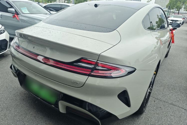Used Xiaomi Auto SU7 2024 Rear-Drive Long-Range Intelligent Driving Version Rear Right 45 Deg
