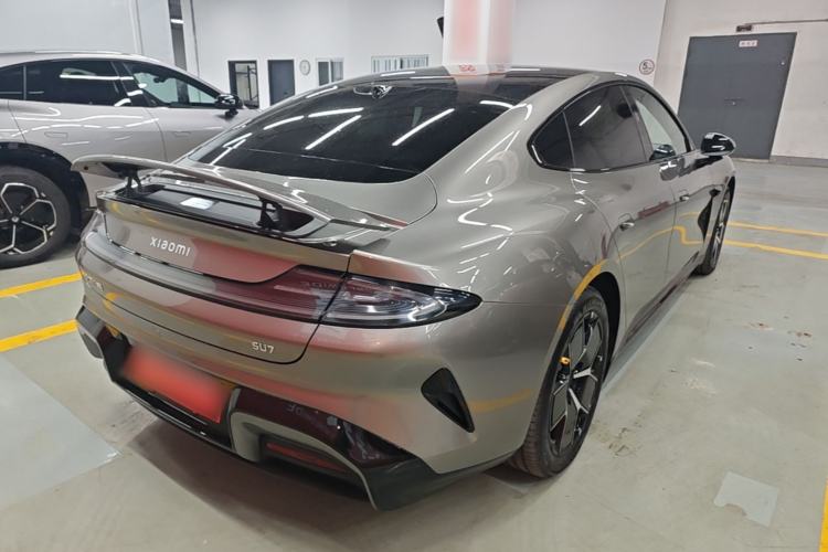 Used Xiaomi Auto SU7 2024 Rear-Drive Ultra-Long Range Advanced Pro-Level Intelligent Driving Version Rear Right 45 Deg