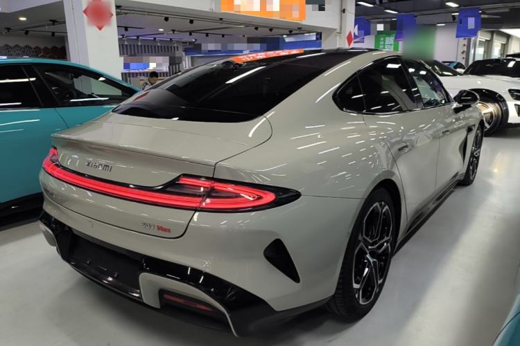Used Xiaomi Auto SU7 2024 Four-Wheel Drive Ultra-Long Range Advanced Intelligent Driving Max Edition Rear Right 45 Deg