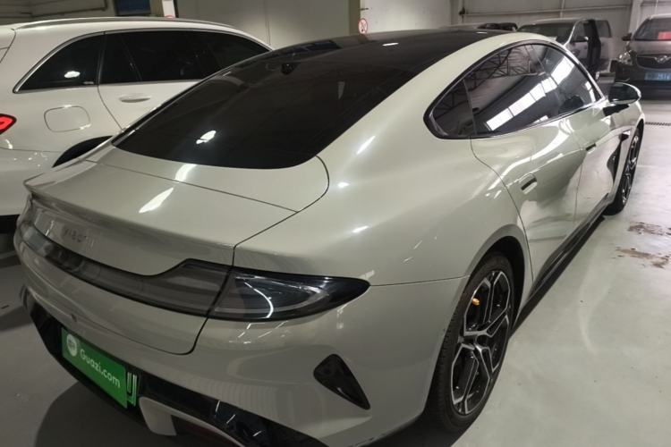 Used Xiaomi Auto SU7 2024 Rear-Drive Ultra-Long Range Advanced Pro-Level Intelligent Driving Version Rear Right 45 Deg