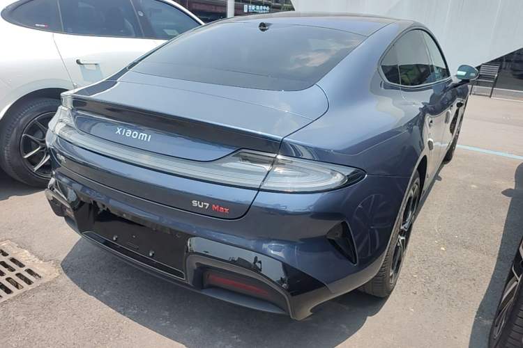 Used Xiaomi Auto SU7 2024 Four-Wheel Drive Ultra-Long Range Advanced Intelligent Driving Max Edition Rear Right 45 Deg