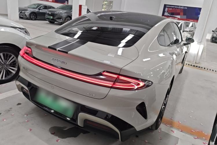 Used Xiaomi Auto SU7 2024 Rear-Drive Long-Range Intelligent Driving Version Rear Right 45 Deg