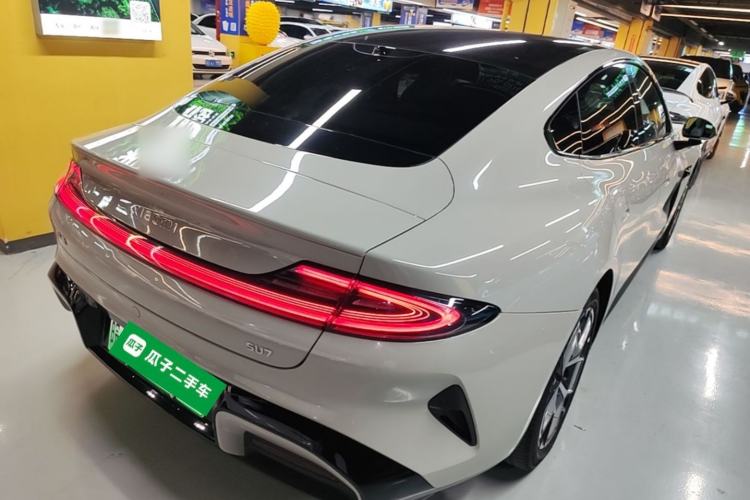 Used Xiaomi Auto SU7 2024 Rear-Drive Long-Range Intelligent Driving Version Rear Right 45 Deg