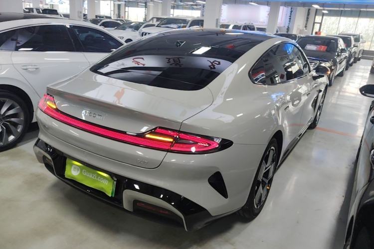 Used Xiaomi Auto SU7 2024 Rear-Drive Long-Range Intelligent Driving Version Rear Right 45 Deg