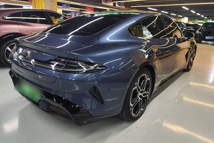 Used Xiaomi Auto SU7 2024 Four-Wheel Drive Ultra-Long Range Advanced Intelligent Driving Max Edition Rear Right 45 Deg