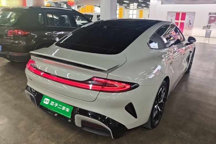 Used Xiaomi Auto SU7 2024 Rear-Drive Ultra-Long Range Advanced Pro-Level Intelligent Driving Version Rear Right 45 Deg