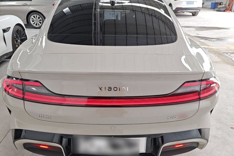 Used Xiaomi Auto SU7 2024 Four-Wheel Drive Ultra-Long Range Advanced Intelligent Driving Max Edition Rear