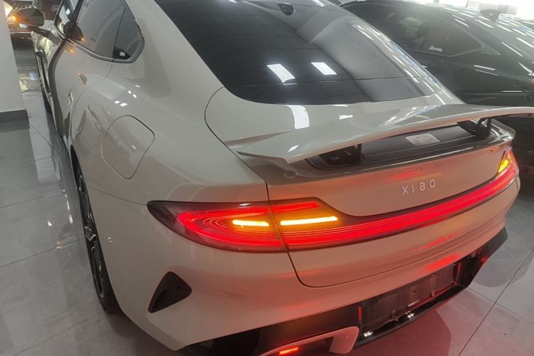 Used Xiaomi Auto SU7 2024 Four-Wheel Drive Ultra-Long Range Advanced Intelligent Driving Max Edition Rear