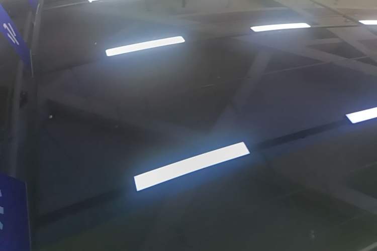 Used Xiaomi Auto SU7 2024 Rear-Drive Long-Range Intelligent Driving Version Roof